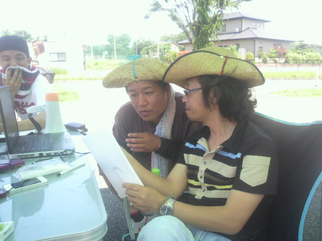 20120614-201206101325000.jpg 20120614-201206101325000.jpg